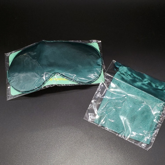 🎁Luxurious Silky Sleep Mask - Picture 5 of 6